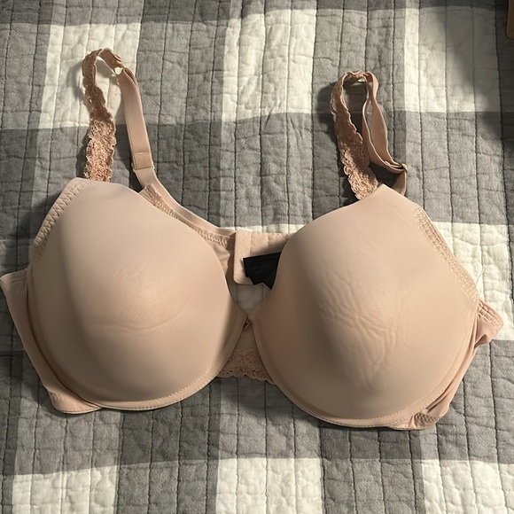 Natori size 38DD bra. Excellent shape. - Picture 2 of 3